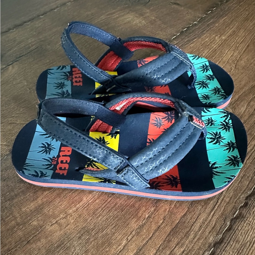 Toddler Reef Sandals strap flip flops - Picture 3 of 6
